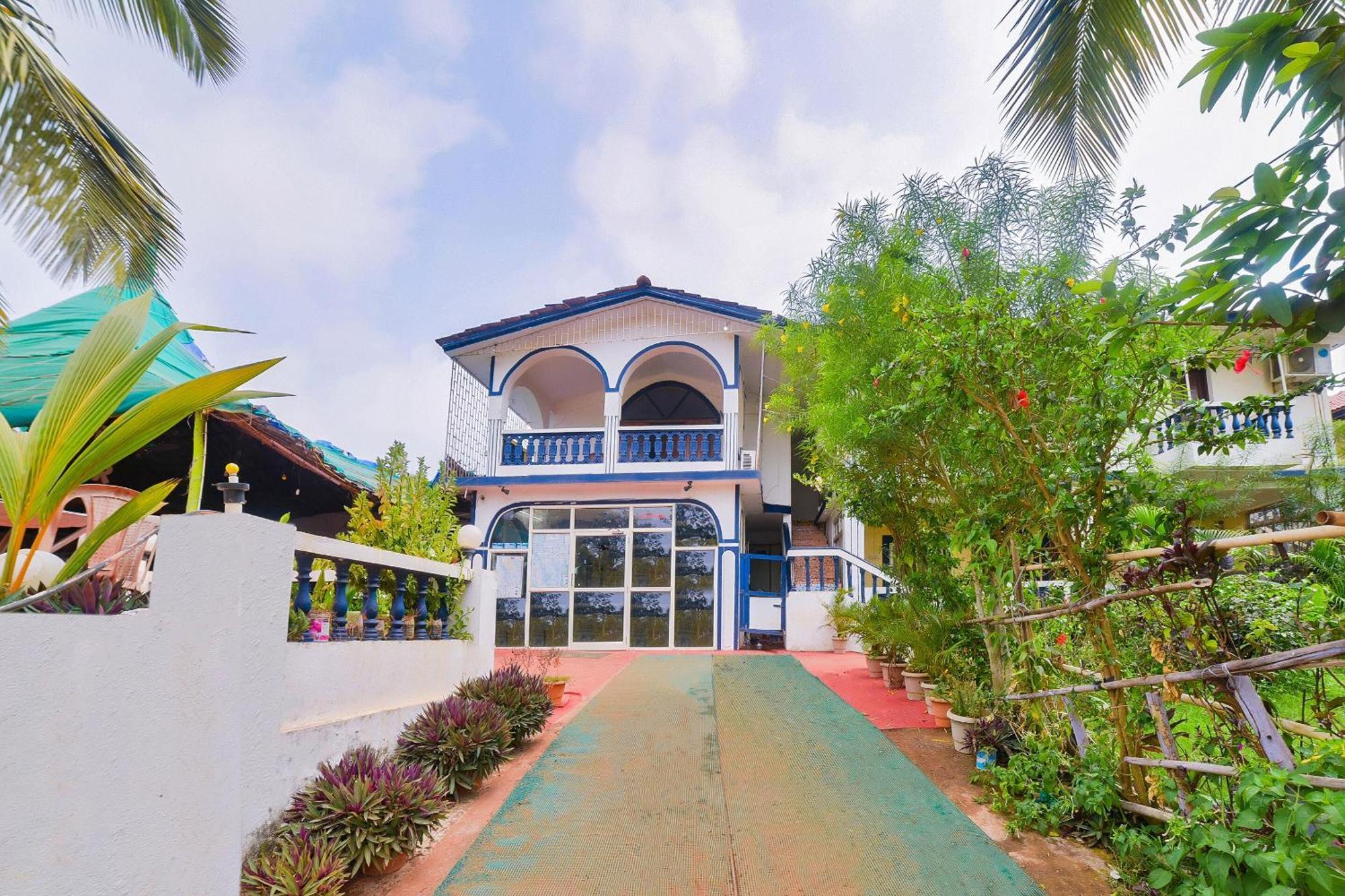 Oyo Royal Castle Near Baga Beach Екстер'єр фото